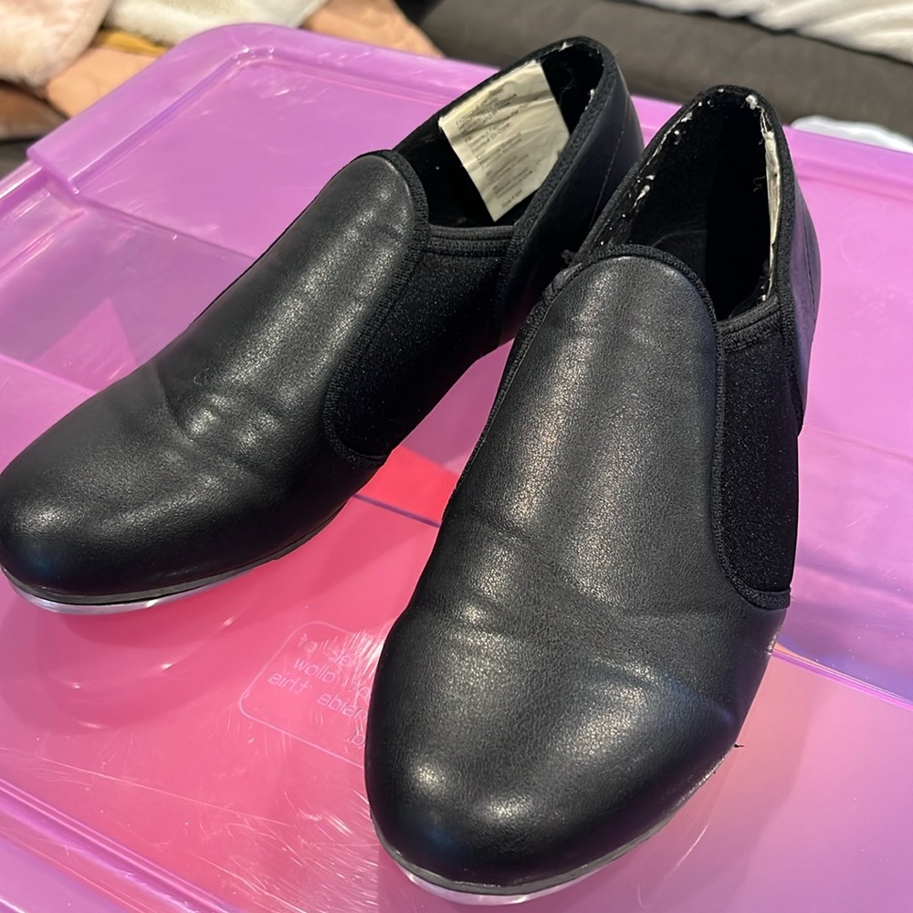 Revolution Dancewear Tap Shoes Sz 8/38M
